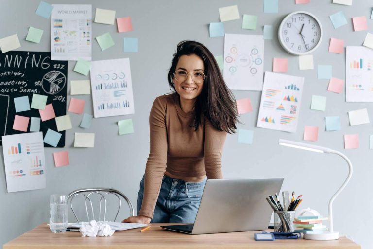 Conocer los cursos de Auxiliar Administrativo con los profesionales de Formación Carpe Diem