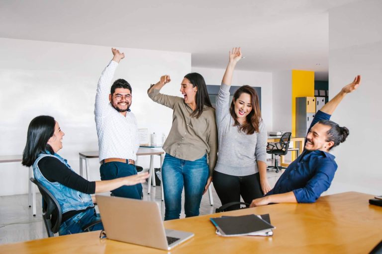Fomentar y promover las buenas prácticas en el ejercicio profesional, de la mano de APCAS