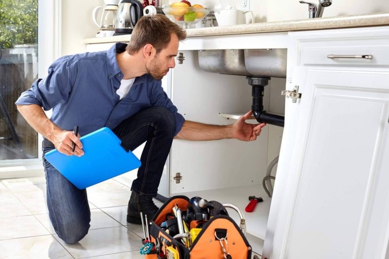 ¿Dónde encontrar expertos en la instalación y cambio de tuberías? Reparartucasa