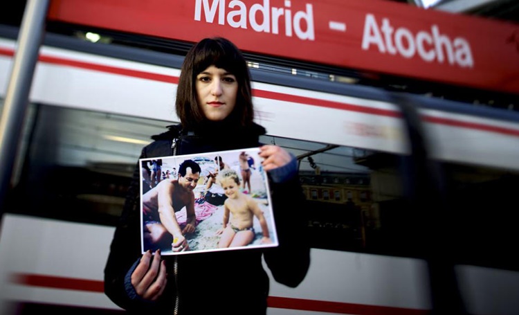 Los Ojos De Vera Pelicula Documental 11M