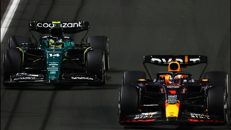 Max Verstappen Mercedes Aston Martin F1