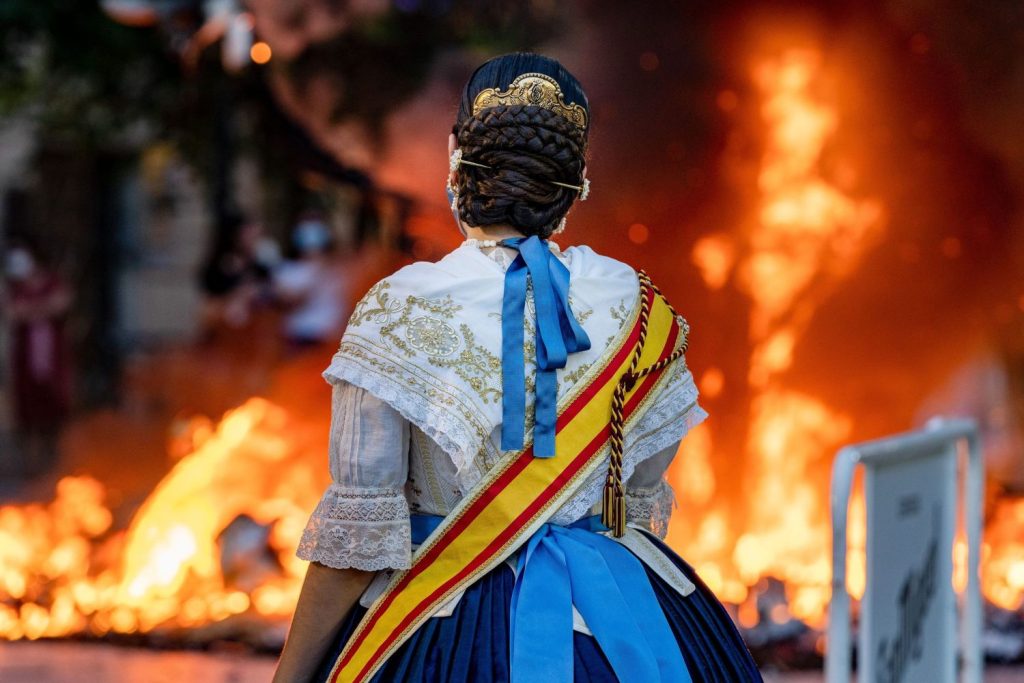 mejores fotos fallas valencia 2021 00003