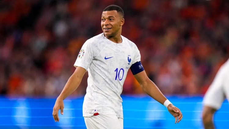 Mbappé Estado Físico Eurocopa