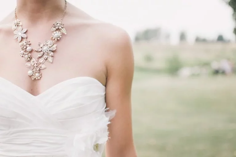 2 vestidos que consigues en Primark y que son perfectos para novias modernas