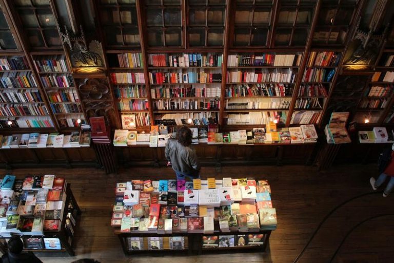 Editoriales y escritores españoles se citan en la Feria del Libro de Bogotá bajo el lema ‘Lee la Naturaleza’