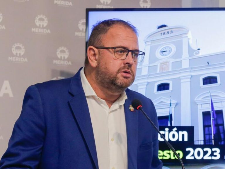 El alcalde de Mérida insta a que el centro de migrantes tenga un «estándar de calidad»