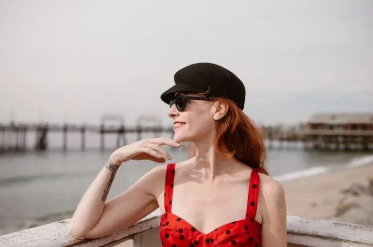 6 vestidos de Bershka para llevar con sandalias y lucir cuerpazo en primavera y verano