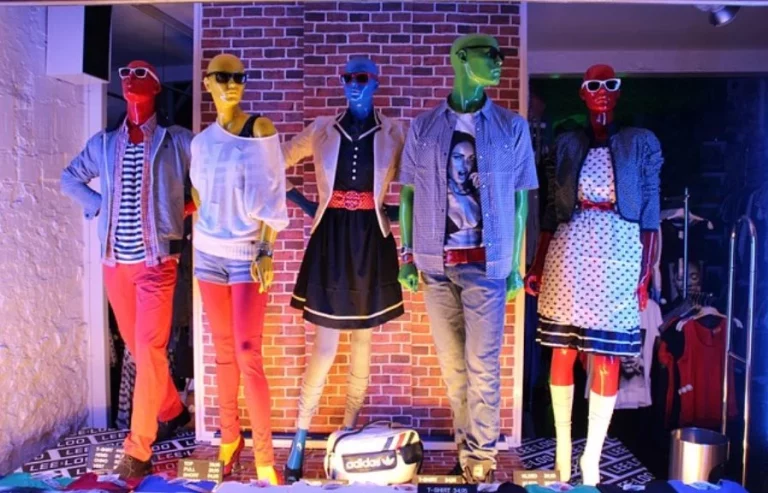 Baratísima: la falda pantalón animal print de Stradivarius rompe el mercado