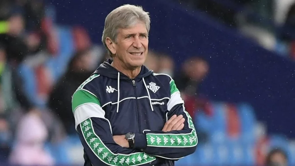 Pellegrini Exige Un 9 Al Betis Antes Del Cierre Del Mercado: Dos Candidatos 65 La Bajada De Nivel Del Betis De Pellegrini, Al Detalle: Decisiones Equivocadas, Falta De Fichajes Y Dudas En La Portería