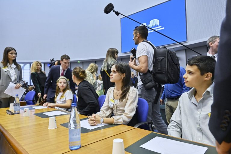 El TEDH se pronuncia el martes sobre la demanda de seis jóvenes contra España y otros países por el cambio climático