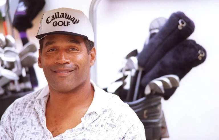 Muere el exjugador de fútbol americano O.J. Simpson a los 76 años