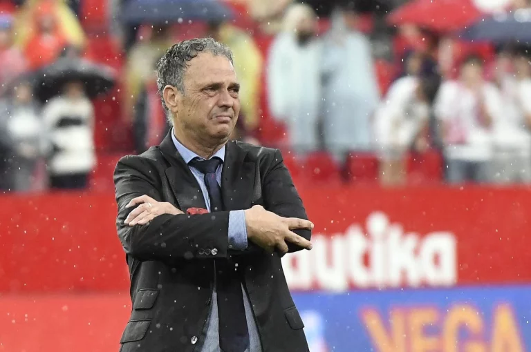 Caparrós toma decisión drástica en el Sevilla FC: no juega más