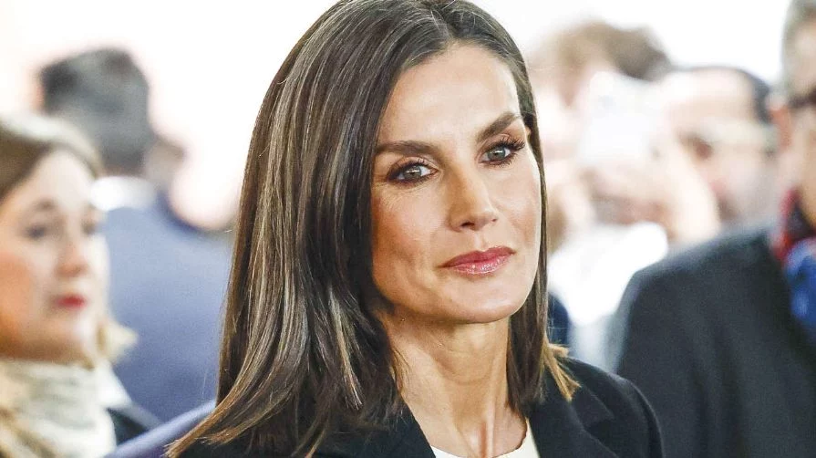 reina consorte infidelidad