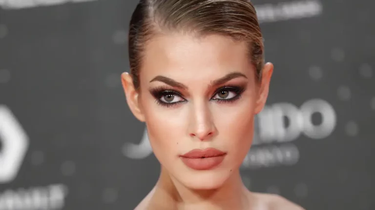 Las fotos picantes de Jessica Goicoechea hacen reaccionar a Marc Bartra