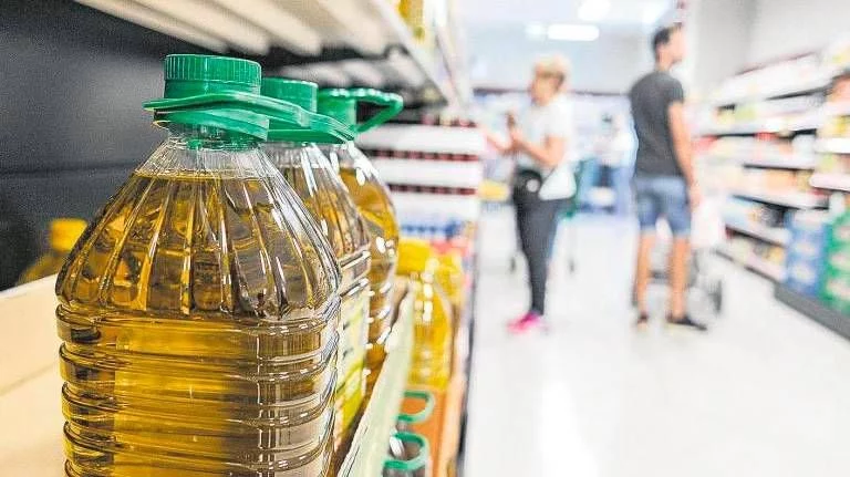 La Importancia De Reducir El Iva Del Aceite De Oliva Para Aliviar La Carga Económica De Los Consumidores