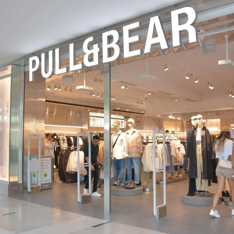 Los bolsos tendencia del verano son estos de Parfois, Tous y Pull&Bear