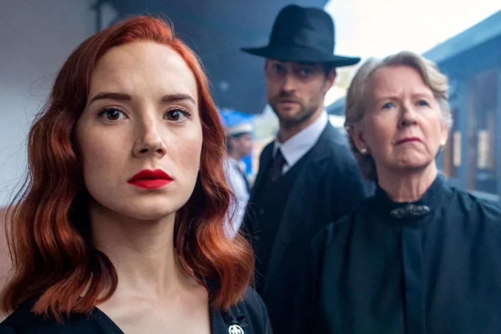 La Nueva Serie De Época De La 1 De Tve No Es Lo Que Te Esperas: Todos Los Detalles Y Reparto De ‘Operación Barrio Inglés’