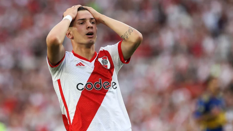 Mastantuono genera otro problema al Real Madrid: tiene las horas contadas, se va