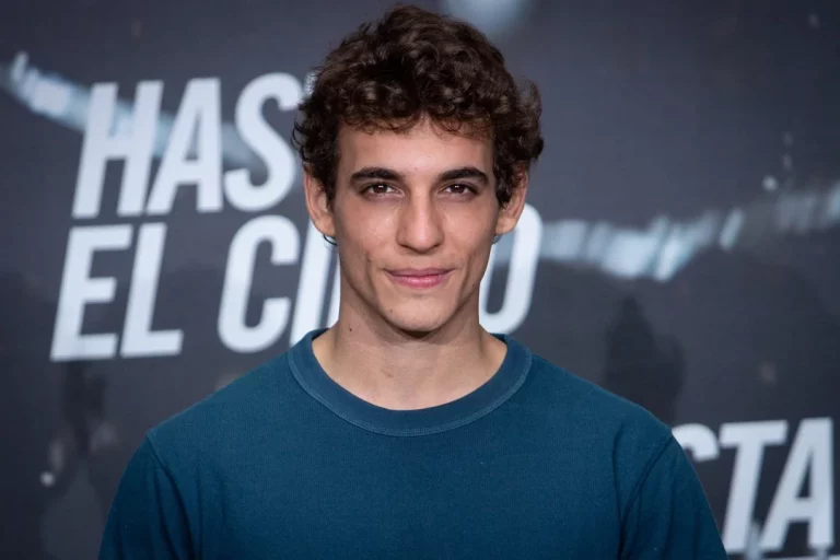 La irrupción de Miguel Herrán: De un simple actor de reparto a convertirse en galán juvenil