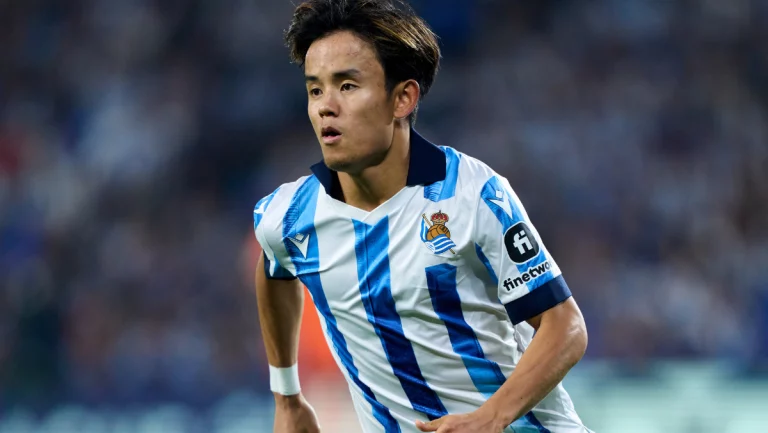 Take Kubo hace de oro a la Real Sociedad