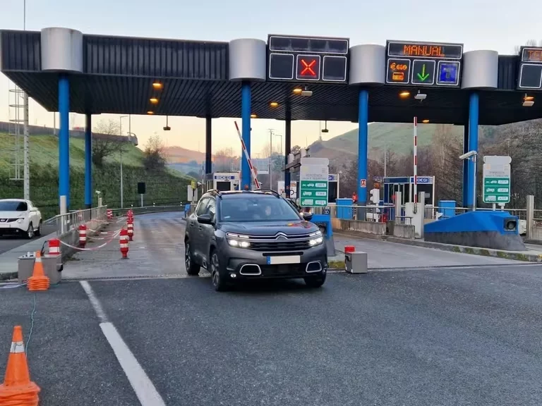 DGT: Tres grupos de conductores libres de peajes