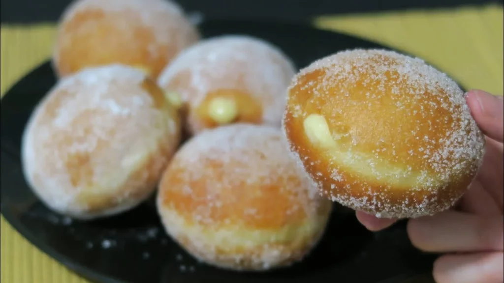 Berlinas Rellenas De Crema