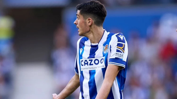 Carlos Fernández Salir Real Sociedad