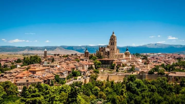 Por qué estos 2 pueblos de Castilla y León son los más felices de España