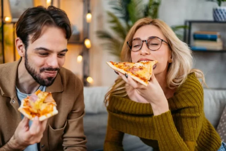 Mercadona estrena una nueva masa de pizza para que queden mejor que Domino’s y Telepizza