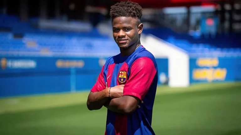Mika Faye recibe llamada clave del FC Barcelona