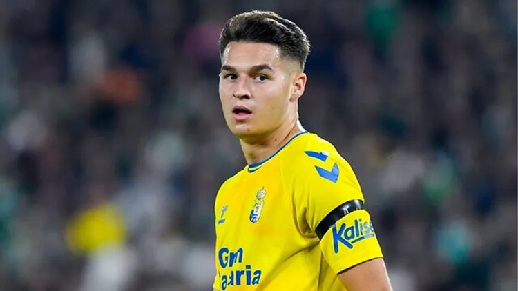 Mika Mármol
