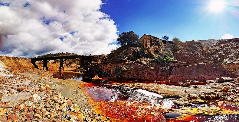 Parque Minero De Riotinto Y Su Contraste Histórico 