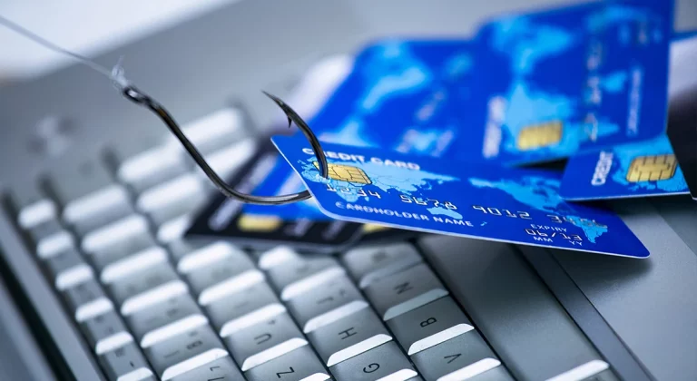 Phishing: Qué es, cómo funciona y cómo mantener tu seguridad en línea