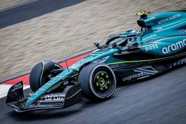 Fernando Alonso hundido: El GP de China confirma lo que todos sabían de Aston Martin