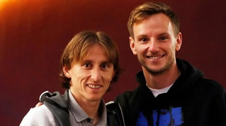 Rakitic futuro Modric