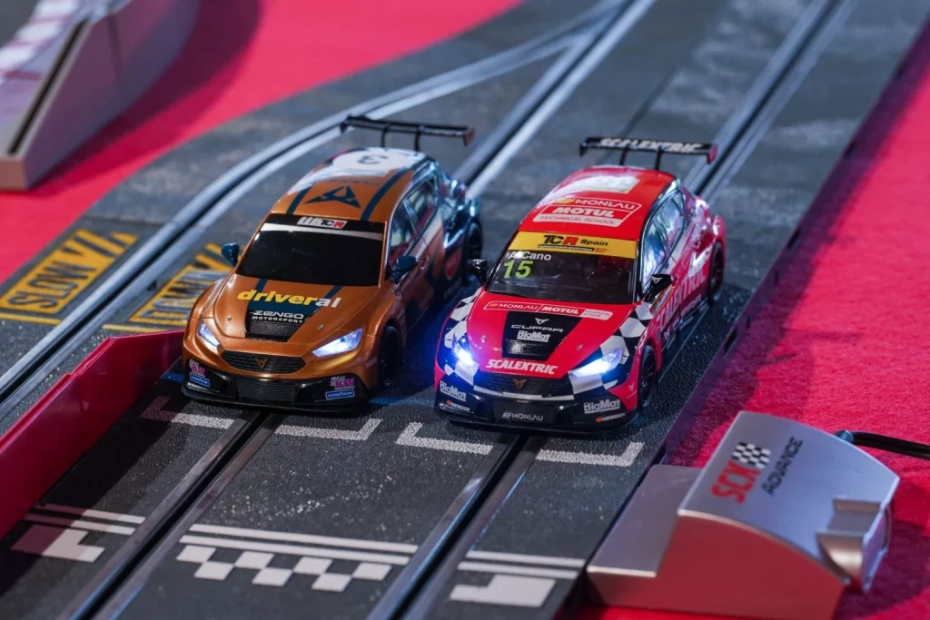 Scalextric 60 Anos Pilotando En Casa 5 Scaled 1