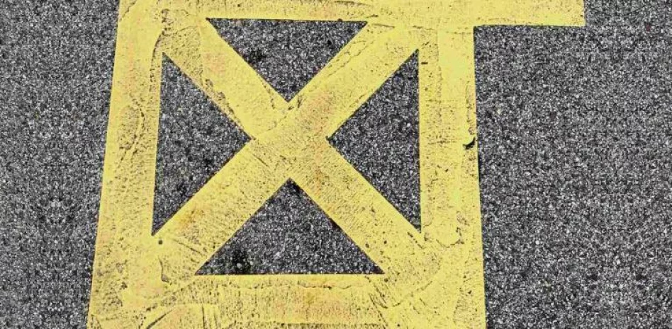 Ayuntamientos Al Frente: Señalización Personalizada