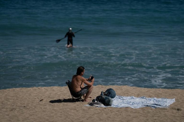 El tiempo: las máximas y mínimas ascenderán hoy en la Península, con cuatro CCAA en alerta