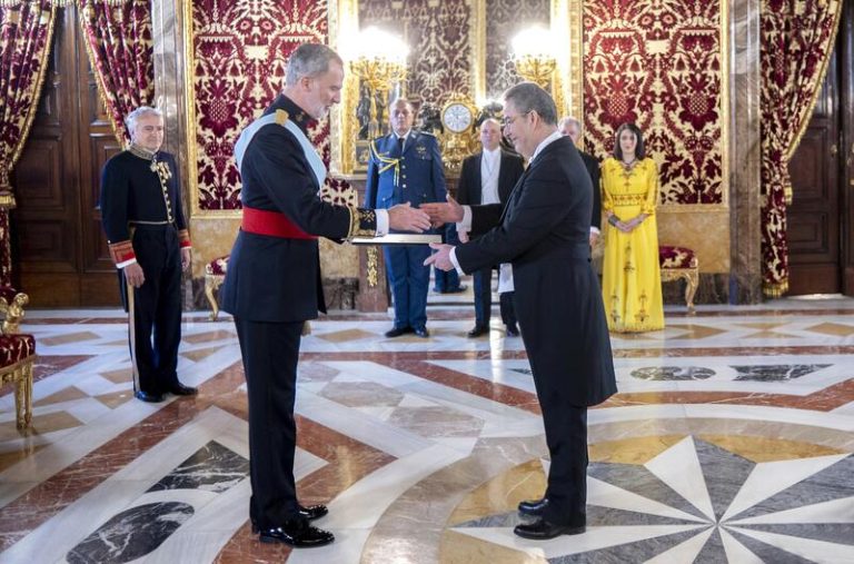 Los nuevos embajadores de Argentina y Venezuela presentan sus cartas credenciales al Rey Felipe VI