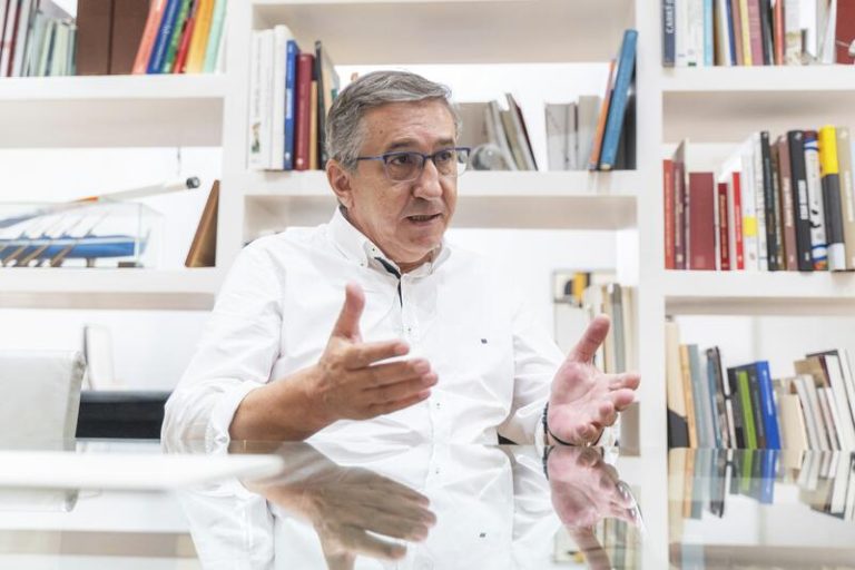 La oposición apoya la huelga educativa en Comunitat Valenciana