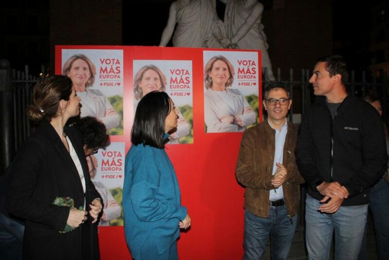 Bolaños llama junto al PSOE-M a la movilización en las elecciones y reprocha a Feijóo sus palabras sobre Meloni
