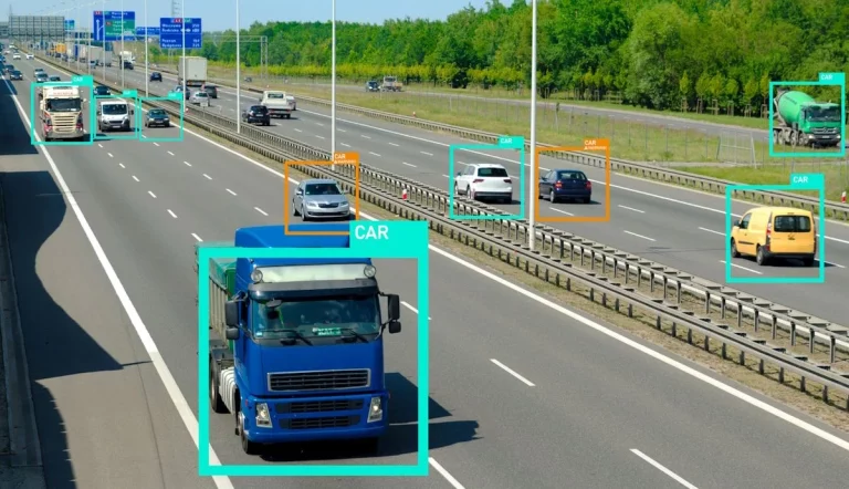 Las nuevas cámaras IA de la DGT para cazarte en la carretera: todo lo que tienes que saber