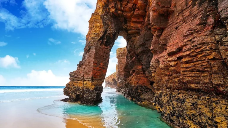 7 destinos de España que debes visitar al menos una vez en la vida
