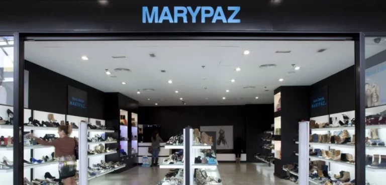 Marypaz se adelanta a marzo y pone en rebajas las bailarinas de terciopelo que se llevan en París