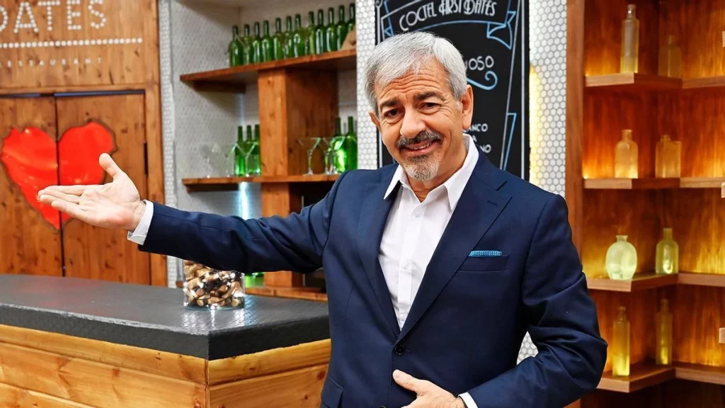 Acusan A Carlos Sobera De Enchufar A Una Chica En El Programa Sucesor De 'First Dates', Y No Es La Primera Vez