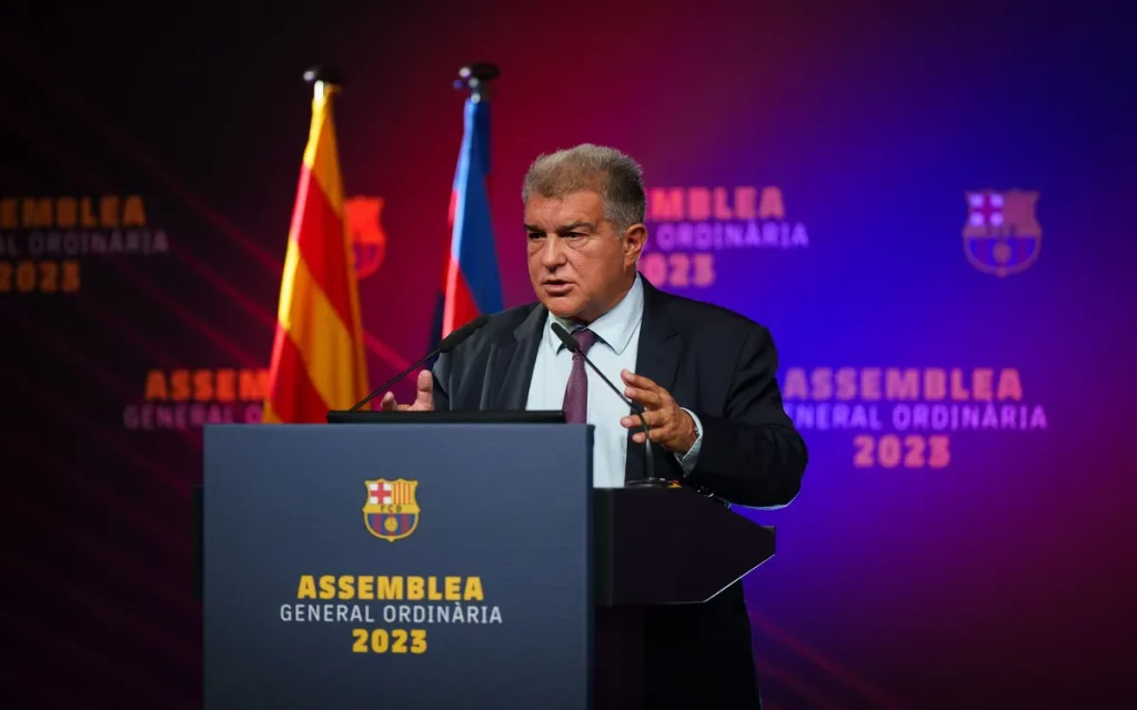 Barcelona Busca Aligerar Su Lista De Centrales
