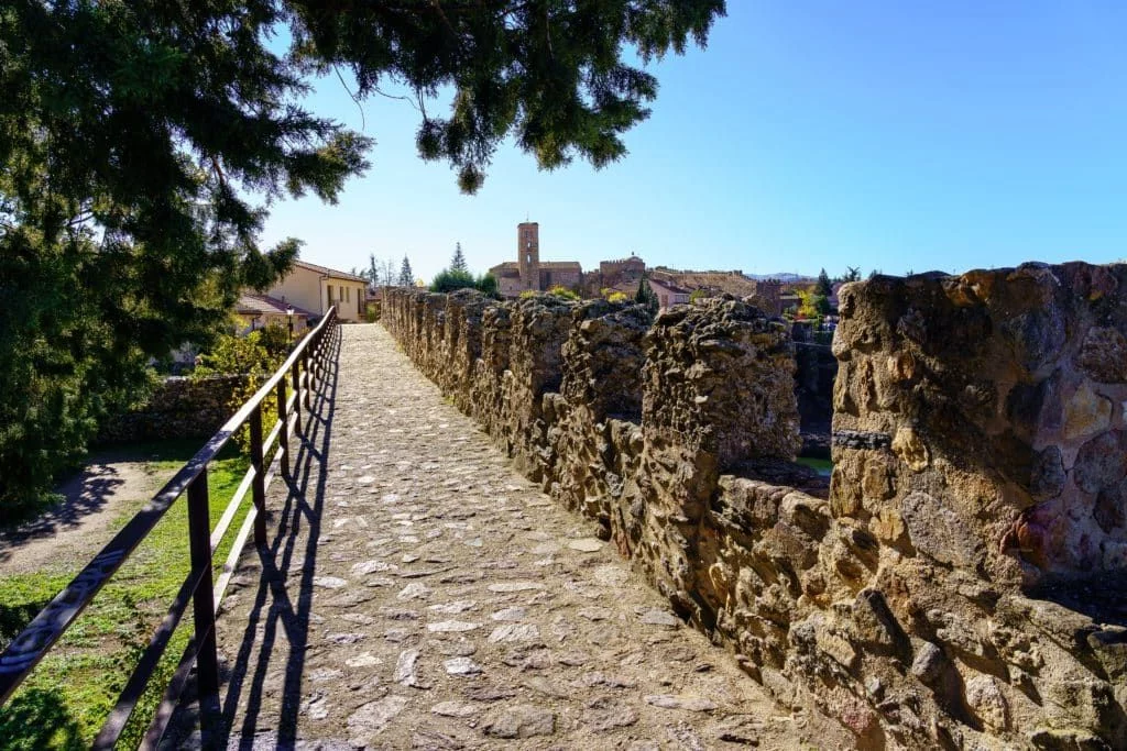 Buitrago de Lozoya: tesoros ocultos tras murallas medievales