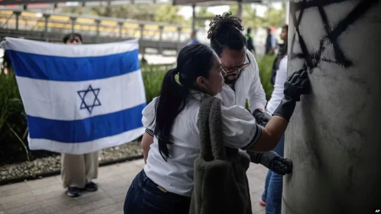 ‘Desde el río hasta el mar’, el antisemitismo se abre paso en España