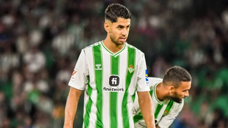 El Betis venga el feo de Ayoze con el Villarreal CF