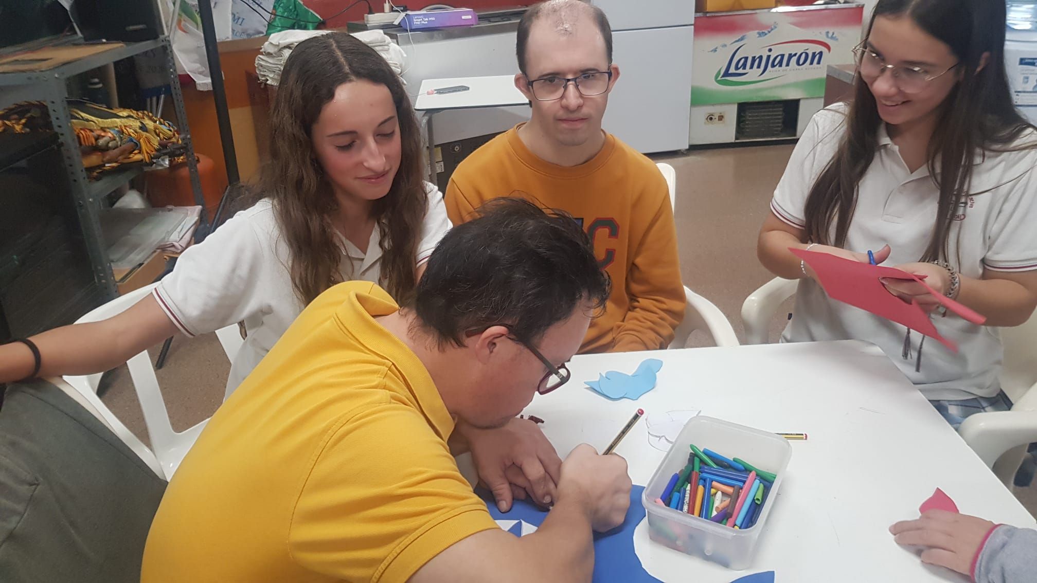 La ONG InVisibles es elegida como ganadora del premio Paella Solidaria 2024 de Original Paella 1 La ONG InVisibles es elegida como ganadora del premio Paella Solidaria 2024 de Original Paella